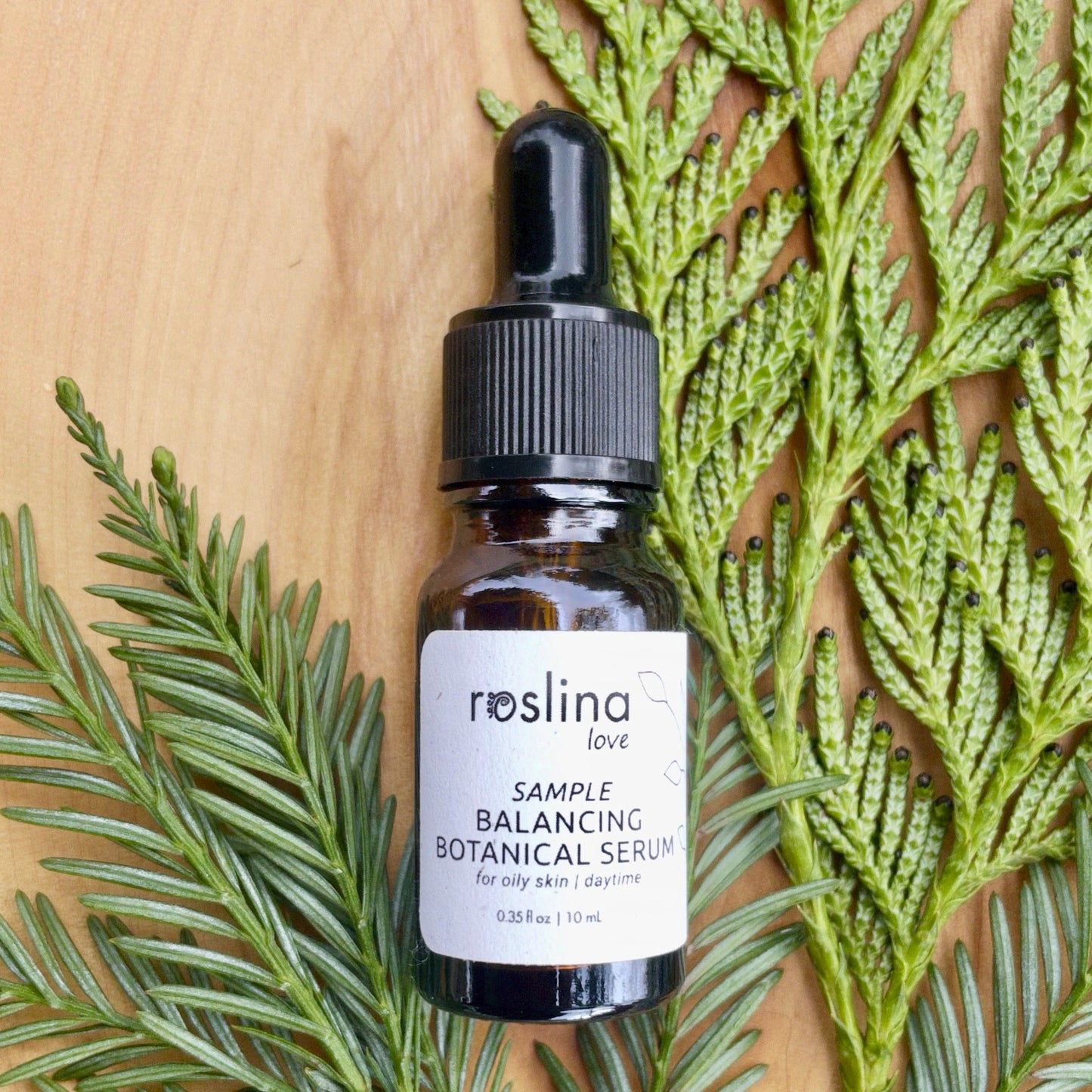 Organic facial serum for oily, acne‑prone skin – botanical formula for daytime use