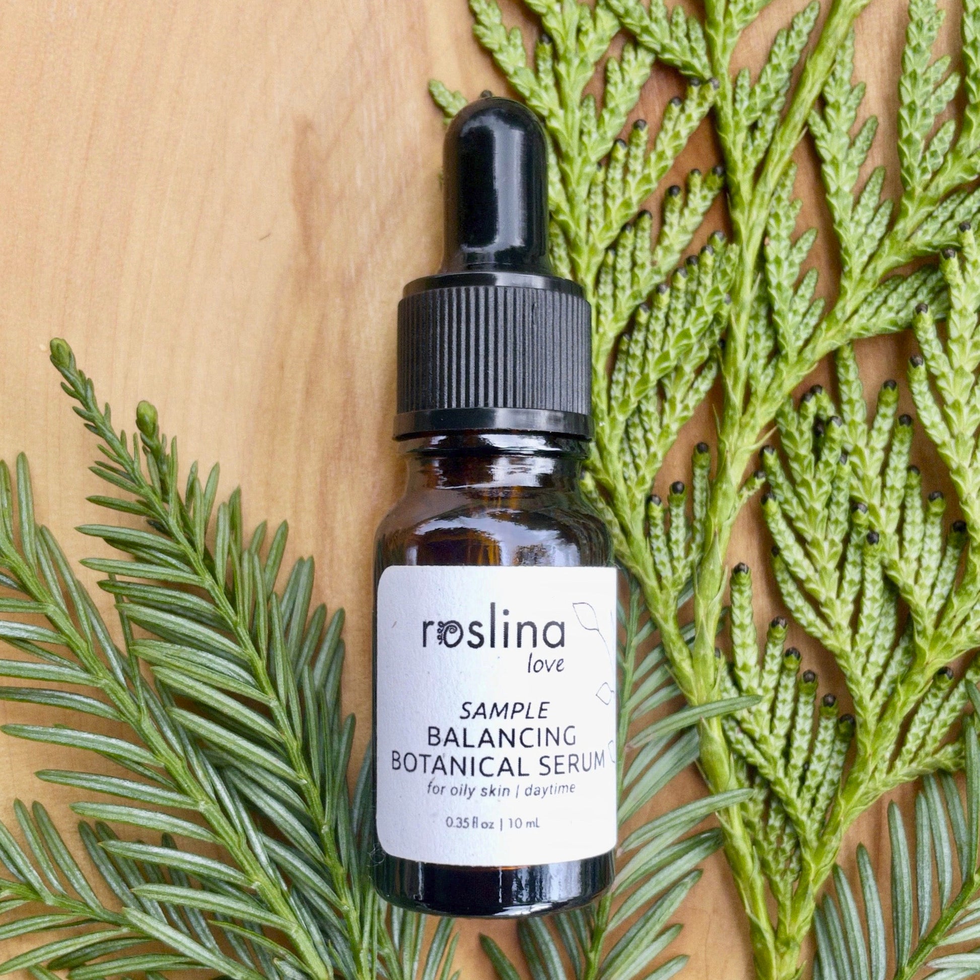 Organic facial serum for oily, acne‑prone skin – botanical formula for daytime use
